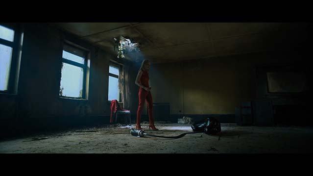 蜘蛛网中的女孩-BD1080P-MP4-中文字幕