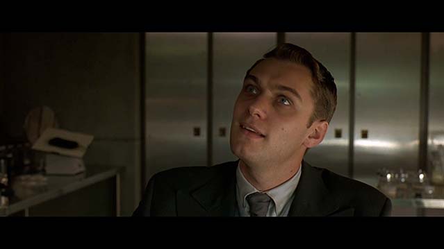 千钧一发-BD1080P-MP4-中文字幕