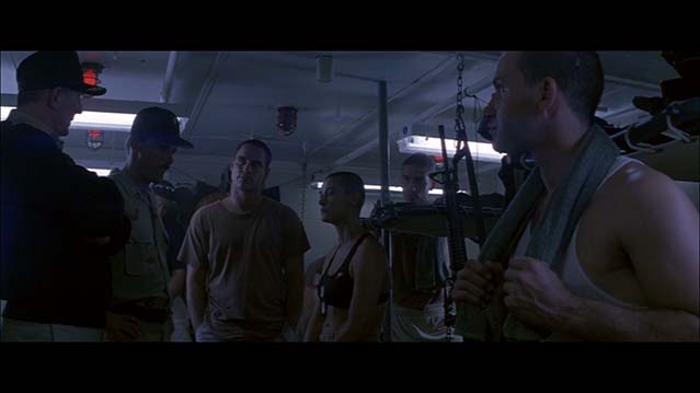 魔鬼女大兵-BD1080P-MP4-中文字幕