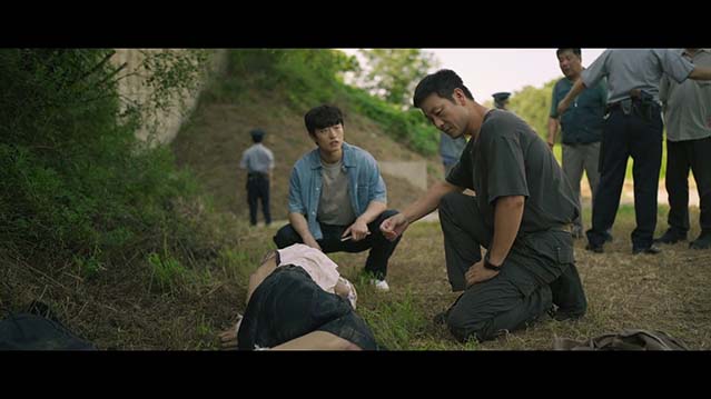 稻草人-1080P全集中文字幕-BT迅雷下载